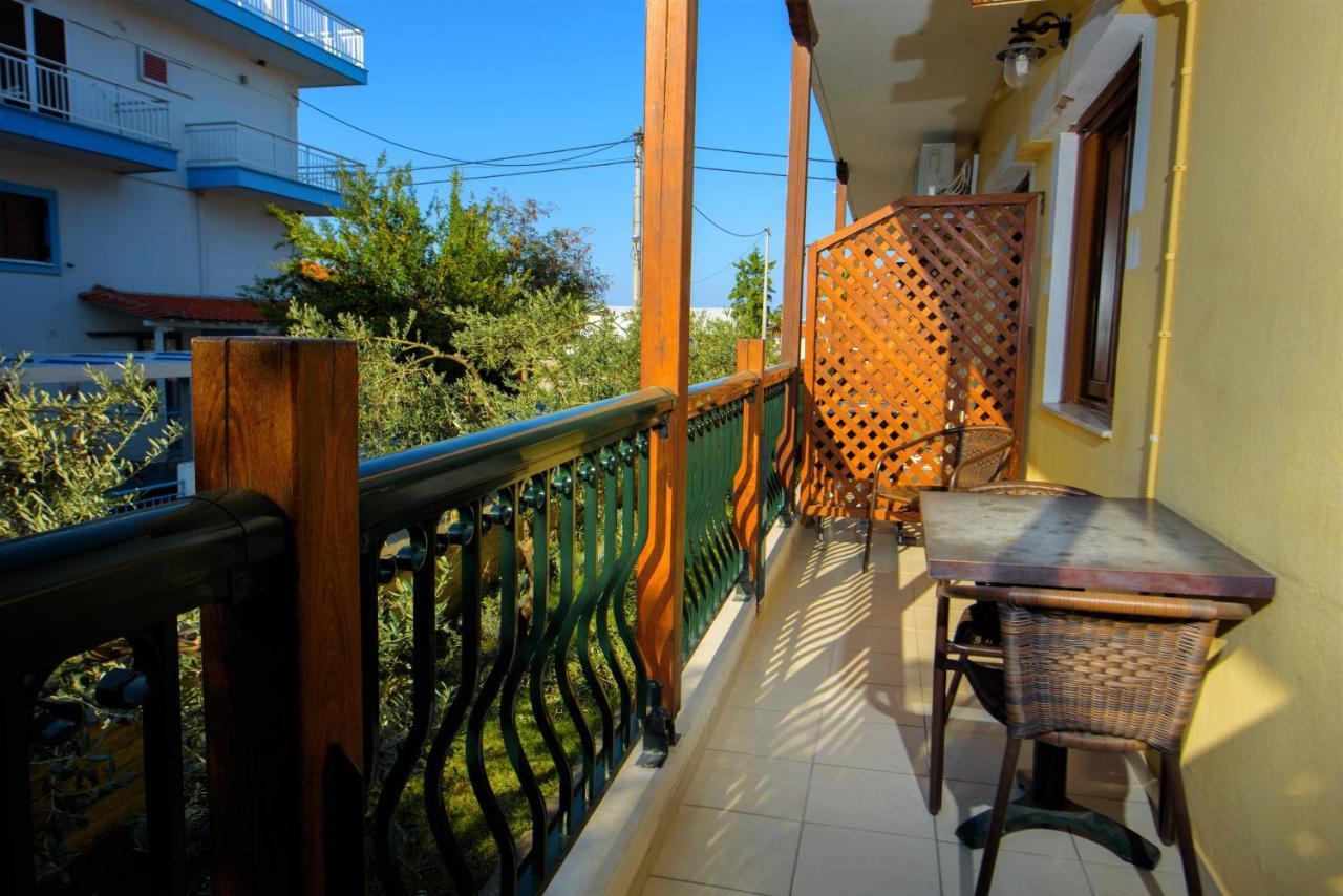 Hotel Alkionis Ierissos Exterior photo